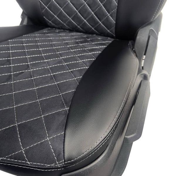 Чехлы Алькантара на Toyota Corolla E210 седан с 2018+ Чехлы Алькантара на Toyota Corolla E210 седан с 2018+