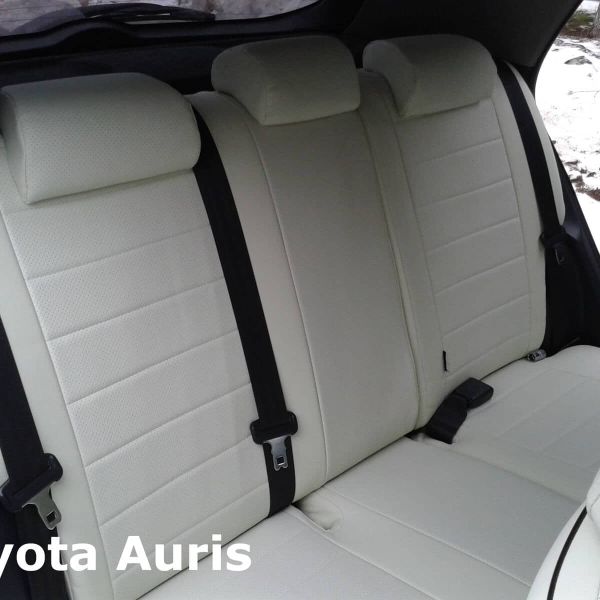 Чехлы Автопилот на Toyota Auris 2007-2012 г.в. Чехлы Автопилот на Toyota Auris 2007-2012 г.в.