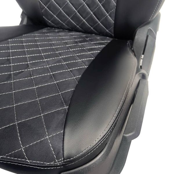 Чехлы Алькантара на Toyota Corolla E210 седан с 2018+ Чехлы Алькантара на Toyota Corolla E210 седан с 2018+